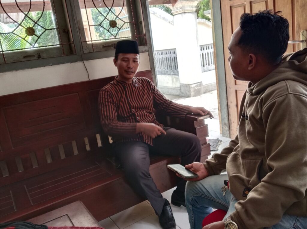 Tak Ada Penganiayaan? Guru MI Lerai Pertengkaran AGS-NRC di MI Podorejo