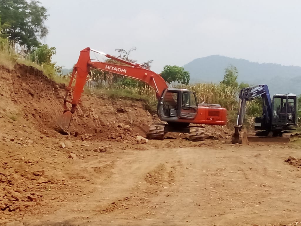 Tambang Galian C yang Diduga ilegal di Desa Sawo, Kec. Sawo, Kab. Ponorogo milik inisial MRW