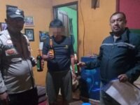 Ciptakan Situasi Aman Kondusif, Polsek Limbangan Gelar KRYD dan Amankan Miras dari Sejumlah Warung